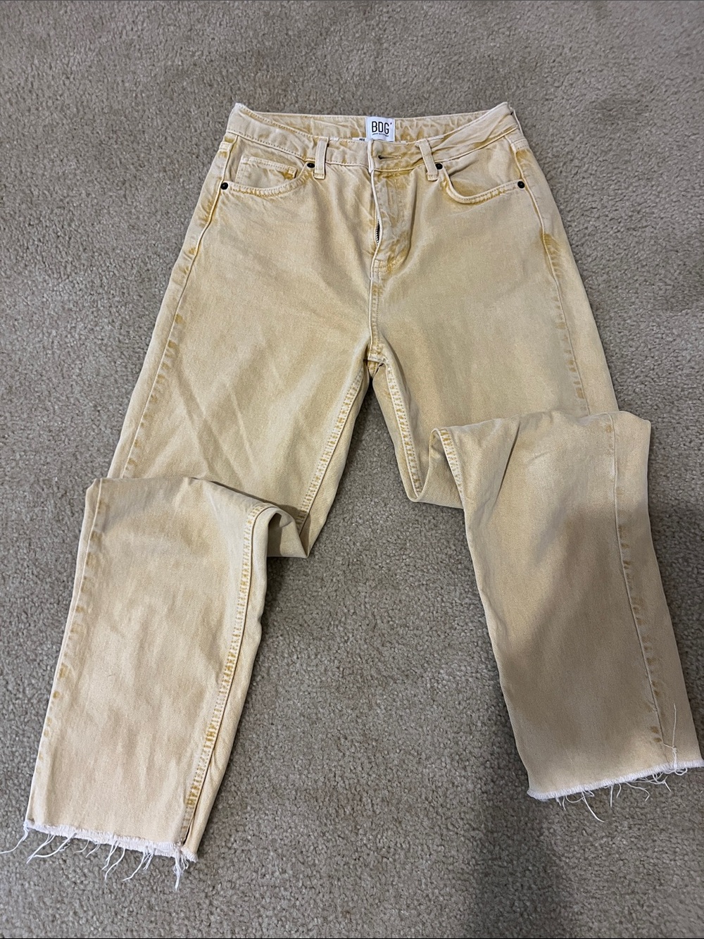 BDG Straight Leg Jeans in Light Yellow